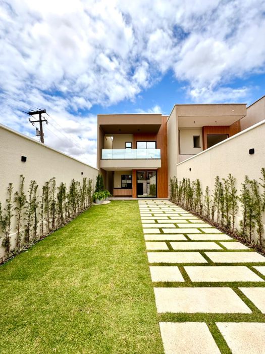 Casa Duplex - Venda - Urucunema - Eusébio - CE